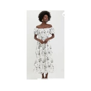 Hyacinth House Tuckernuck Black & White Floral Smocked Helena Maxi Dress Medium